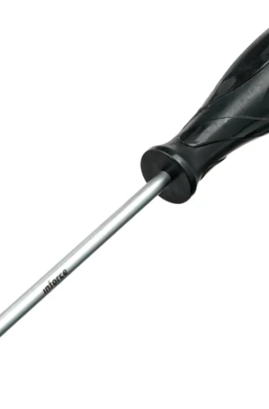 Шлицевая отвертка Inforce SL8x150 06-09-62